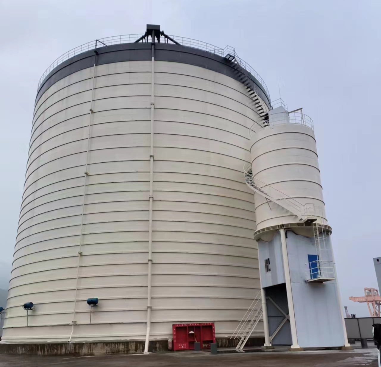 武穴10万吨水泥钢板库